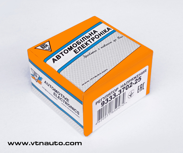 Voltage regulator 9333.3702-25 in packaging