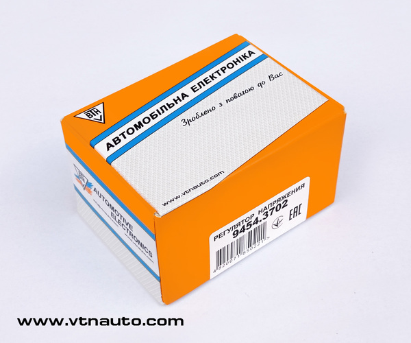 Voltage regulator 9454.3702 in packaging